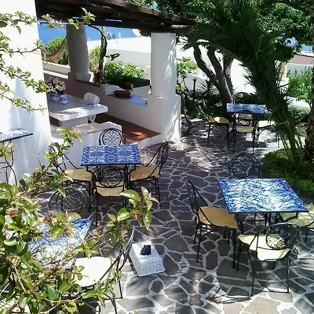 Bed & Breakfast La Rossa