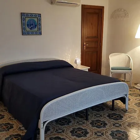 Bed and breakfast La Rossa Salina (Sicily)