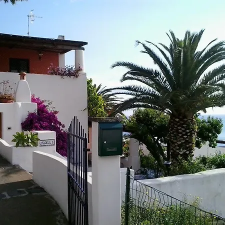 La Rossa 3*