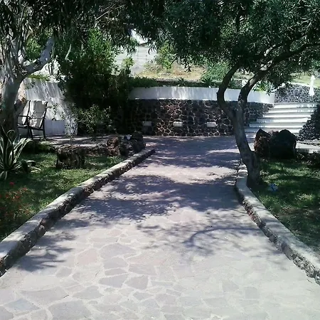 La Rossa Panzió Salina (Sicily)